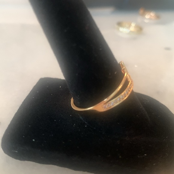 New Rose Gold Plated Ring Open Bar Unique Size 7.5 (#9) GIFT - Picture 5 of 10